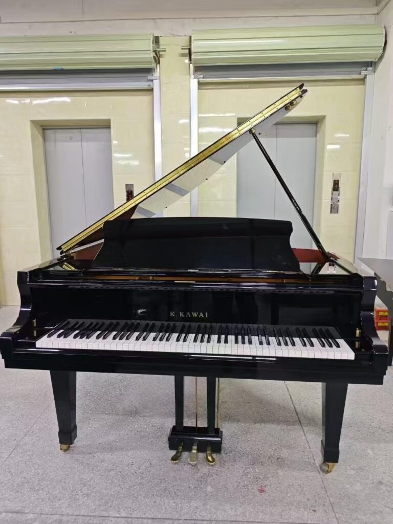カワイ GX-2 中古グランドピアノ 外観の実物写真 - ピアノ専門査定・買取