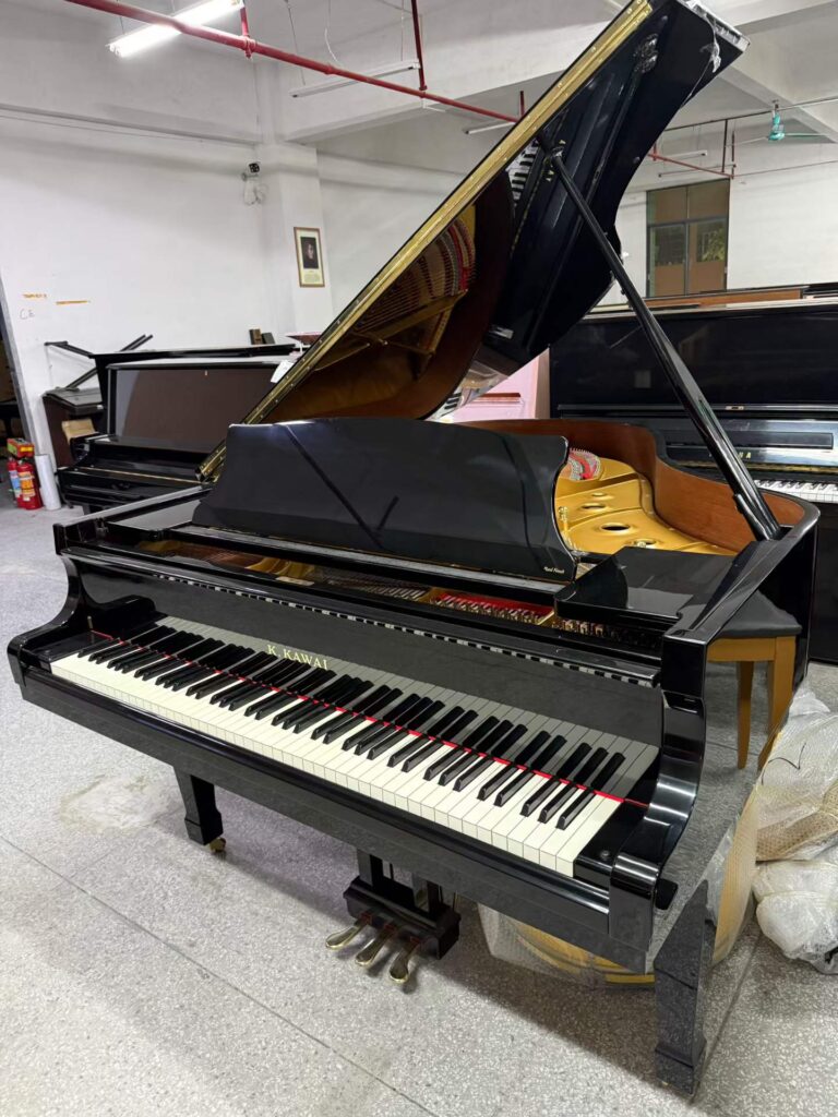 カワイ RX-3 中古グランドピアノ 外観の実物写真 - ピアノ専門査定・買取