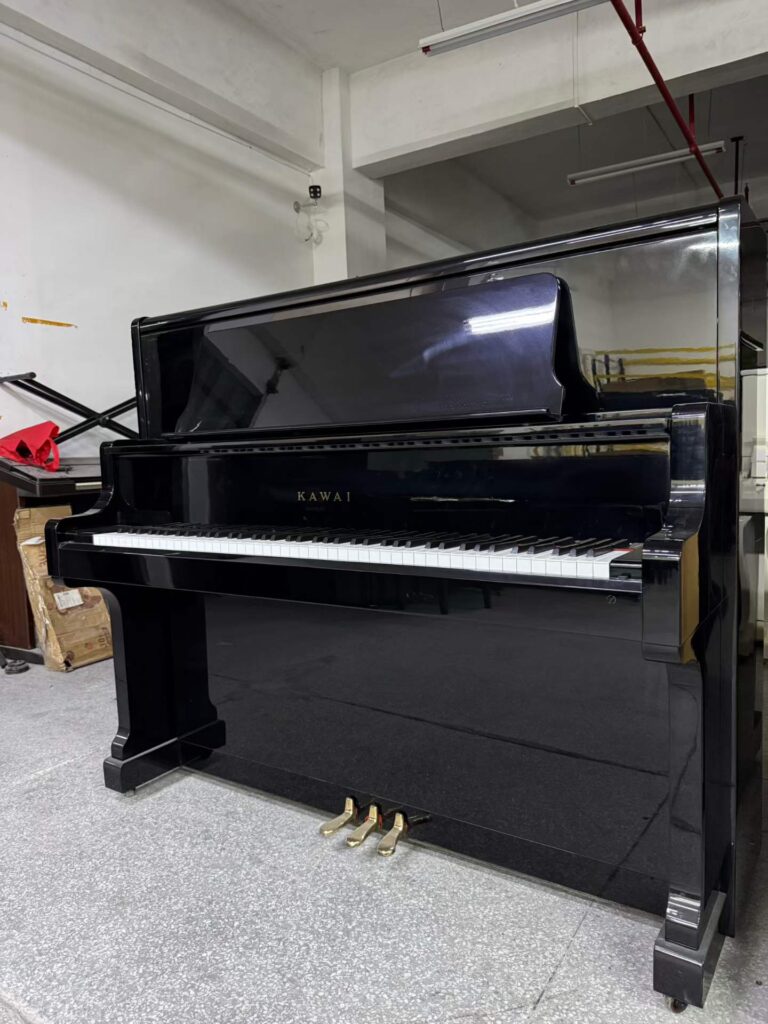 カワイ US60 中古アップライトピアノ 外観の実物写真 - ピアノ専門査定・買取